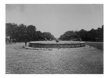 Load image into Gallery viewer, Kiseleff Garden with the first artesian fountain of Bucharest
